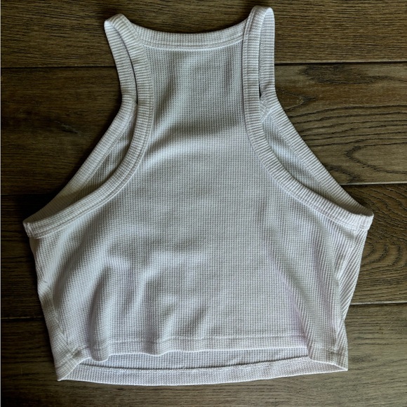 American Eagle Seamless High Neck Tank Top Size Large - Picture 3 of 6